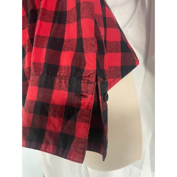 Fun Harve' Bernard  ruffled red black buffalo check blouse  size M - Picture 10 of 10